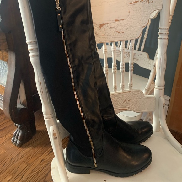 NWOT Aldo Leather like Over the Knee Boots - Picture 1 of 9